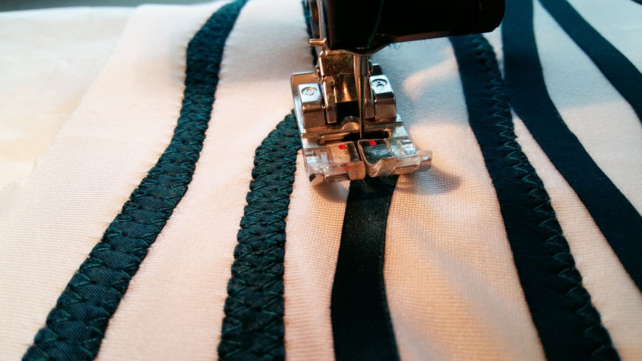 kuerkleid_applizieren11