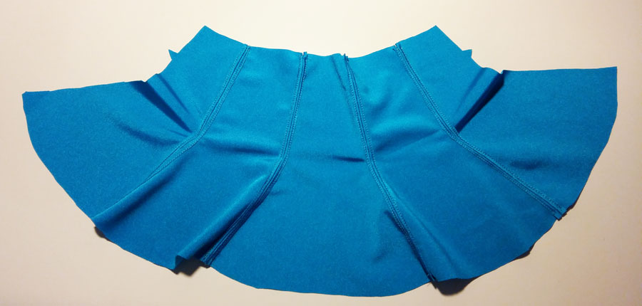 kuerkleid_rock18