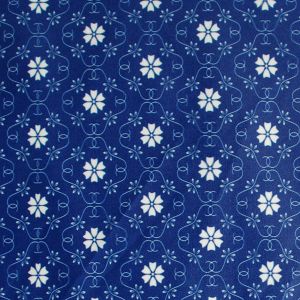 Badelycra Stoff mit klassischem Muster in blau-weiss