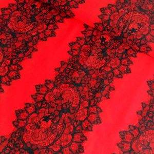 Badelycra Stoff Panel 'Spitze' in schwarz-rot