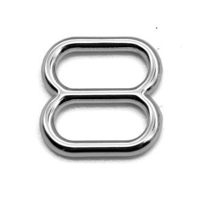 Nahaufnahme eines einzelnen silberfarbigen 8er-Schiebers aus Metall. Der BH-Versteller hat einen Durchlass von 19mm und eine glatte Pulverbeschichtung.