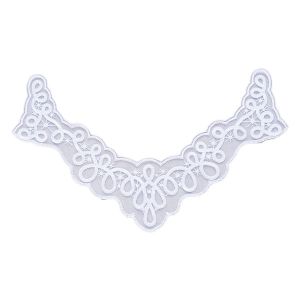 Dekolleté aus Spitze in weiss, 27cm gross
