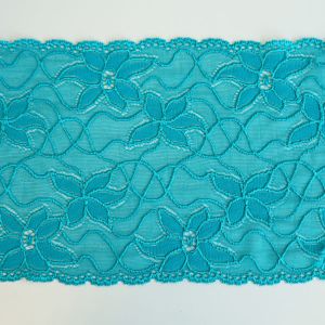 Weiche, längselastische Spitze in emerald (grüntürkis) für Unterwäsche, Bekleidung und Deko - mit Blumenmuster und zwei Bogenkanten.