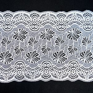 Elastische Spitze in weiss - 18cm breit