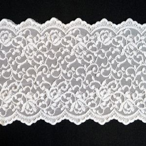 Elastische Tüllstickerei-Spitze in ivory - 18.5cm breit