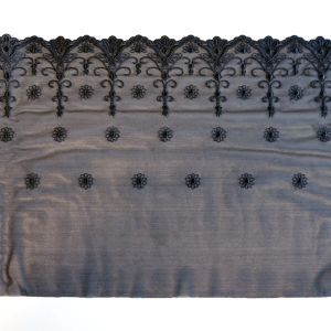 Elastische Tüllstickerei-Spitze in schwarz - 26cm breit