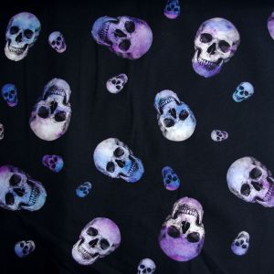 Jersey Stoff mit Totenkopfmuster in schwarz