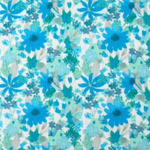 Detailansicht Blumenmuster türkis/blau auf Ecru, strukturierter Musselin Stoff aus reiner Baumwolle, ideal für Baby-Accessoires.