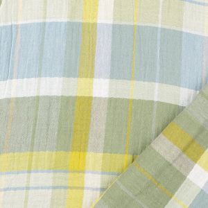 Musselin Stoff mit Karo Muster in Lindgrün um sommerliche Hemden, Hosen für Männer, Jungs und Damen zu nähen