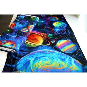 Baumwollstoff mit Weltall Muster 'Out of this World' von Timeless Treasures mit Kombistoff