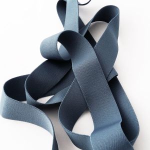 Gummiband in blaugrau (ein jeansiger Blauton), 3cm breit für den Bund von Unterhosen, Trainingshosen