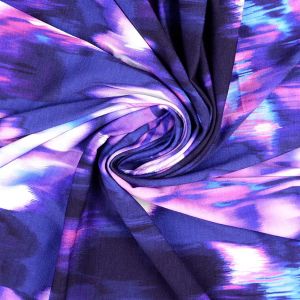 Viskosejersey Stoff in violett & blau gemustert